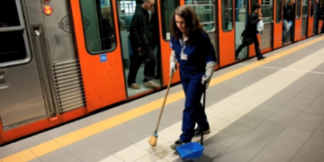 Κωνσταντίνα Κούνεβα: Η εργατική αλληλεγγύη «αντίδοτο» στο βιτριόλι