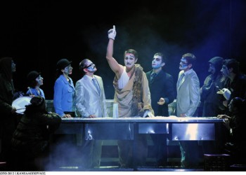 Αποκαλυπτήριο της κρίσης η Αγία Ιωάννα των Σφαγείων