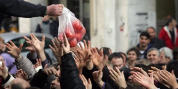 Οδήγησαν στα Τάρταρα το βιοτικό επίπεδο ενός λαού