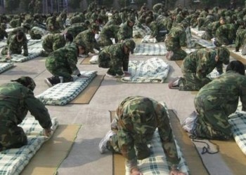 Φαντάροι δούλοι στις στρατιωτικές κατασκηνώσεις