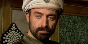 Ο εκφασισμός και ο ένοχος λαός