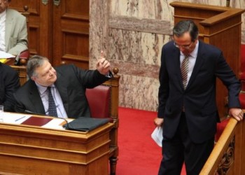 Κυβερνητικούς τριγμούς φέρνει  το πολυνομοχέδιο