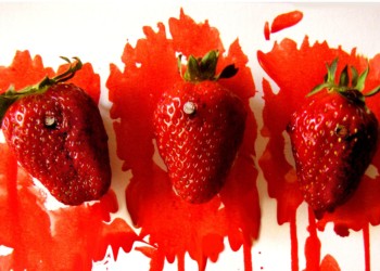 Μανωλάδα: «Αυτά τα κόκκινα σημάδια…»