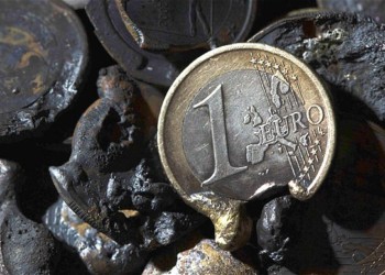 H EE διαλύεται, η Aριστερά …κοιμάται!