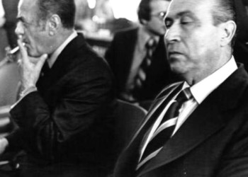 To «στιγμιαίο», ο Ντε Γκολ κι η γυψοσανίδα…