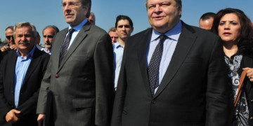 Σκληροπυρηνική κυβέρνηση ΝΔ-ΠΑΣΟΚ για αντιλαϊκά όργια