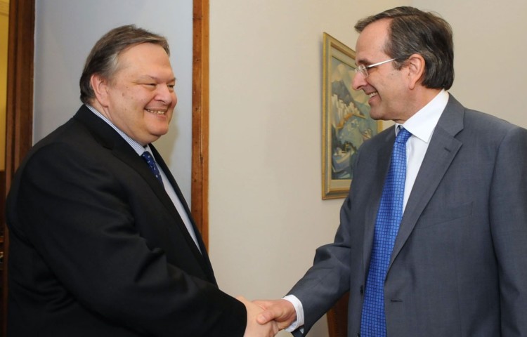 Νέο μίνι Μνημόνιο με τη γνωστή διαδικασία του κατεπείγοντος