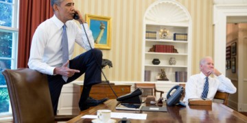 Ο στρατηγός Ομπάμα στο λαβύρινθό του