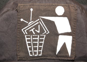 Μετά το φόνο: Αντιφασιστικό πλυντήριο η τηλεόραση