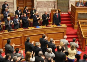 Σαμαράς: «Ακραίος όποιος δεν με χειροκροτάει!»