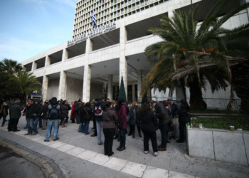 Φακέλωµα των απεργών απαιτεί η ΕΛΑΣ