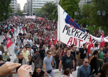 Στους δρόμους θα σπάσει η απαγόρευση των διαδηλώσεων κατά της ΕΕ