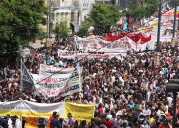 Διάλογος για τη μετωπική συμπόρευση