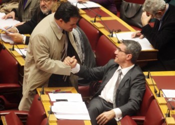 Νεκροθάφτες της δηµόσιας υγείας ΝΔ και ΠΑΣΟΚ