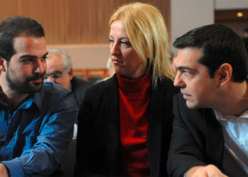 Ένας Τσίπρας πληρώνει πάντα τα χρέη του
