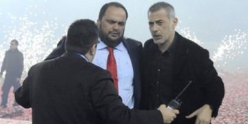 Υποψηφιότητα Μαρινάκη: Νέος Σκυλίτσης με αύρα Μπερλουσκόνι