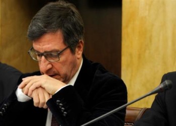 Η σφαγή στη Γάζα δεν αγγίζει τον Καμίνη