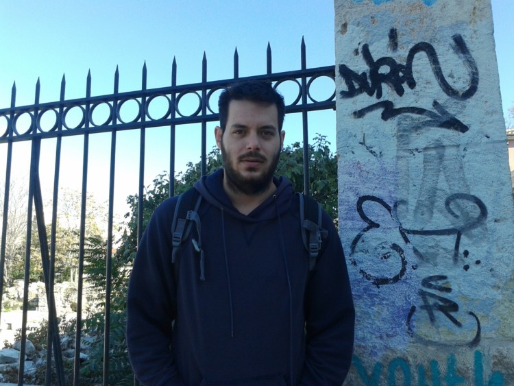 Η νεολαία σπίθα στον κάμπο της οργής – Συνέντευξη του Σπύρου Χαϊκάλη