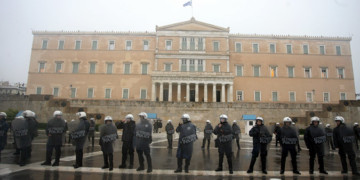 Κανονικοποίηση του αυταρχισμού έκτακτης ανάγκης