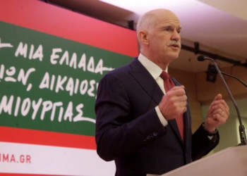 ΚΙΔΗΣΟ: Ακόμα ένας πρόθυμος «συνοδηγός» στο ροζ τρενάκι