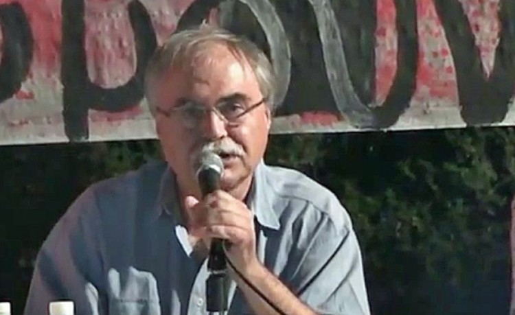 Τάσος Σταυρόπουλος:Ένα αναγκαίο βήμα. Να μη μείνει μετέωρο