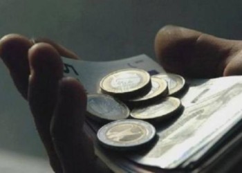 Ξεσηκωμός κόντρα σε παλιά και νέα μνημόνια