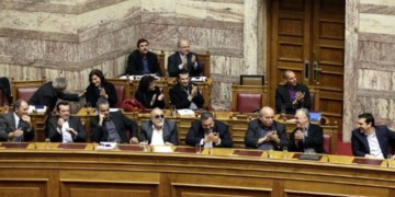 Γεμάτες αντιφάσεις οι προγραμματικές δηλώσεις της κυβέρνησης