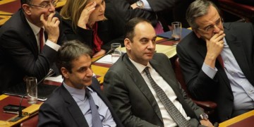 «Κεντροδεξιά» ή «Ακροδεξιά»;