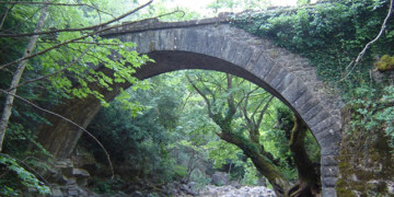 Στοιχειωμένα γεφύρια