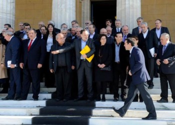Εκ βάθρων αλλαγή πολιτικού τοπίου