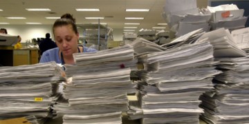 Ανολοκλήρωτο ανάχωμα στη νεοφιλελεύθερη επέλαση