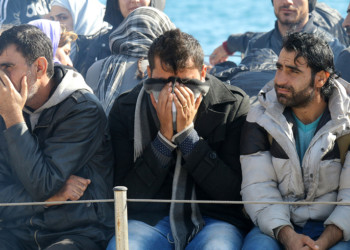 Στηρίζουμε τους πρόσφυγες, πνίγουμε τον ρατσισμό