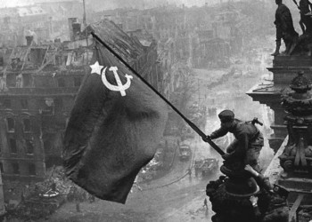 Όσες αλήθειες κι αν κάψουν, στο φως δεν βάζουν φωτιά