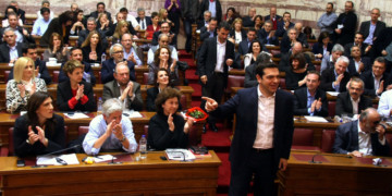 Εκατό μέρες συγκυβέρνησης: Το δρομολόγιο της υποταγής