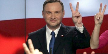 Πλήγμα σε ΕΕ και Γερμανία το εκλογικό αποτέλεσμα στην Πολωνία