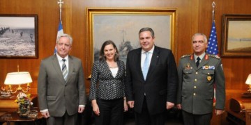 Μια ΝΑΤΟϊκή βάση είναι λίγη, πολύ λίγη;