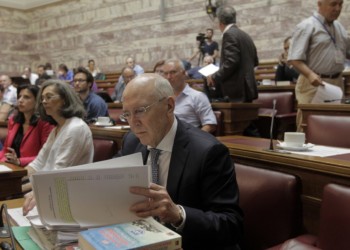 Παράνομο το χρέος αλλά η κυβέρνηση θα το πληρώσει