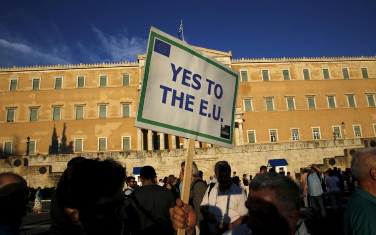 Η διαδρομή από τα “ρόλεξ” στις “κατσαρόλες”