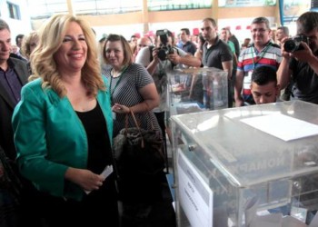Το ΠΑΣΟΚ μετασχηματίζεται γιατί κανένας δεν θέλει να το θυμάται