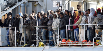 Ανοικτή φυλακή για μετανάστες