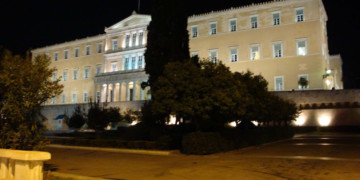 Η νύχτα των βρικολάκων στη Βουλή