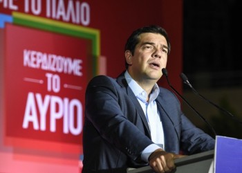 ΣΥΡΙΖΑ: «Κάνοντας την πάπια» για το μνημόνιο!