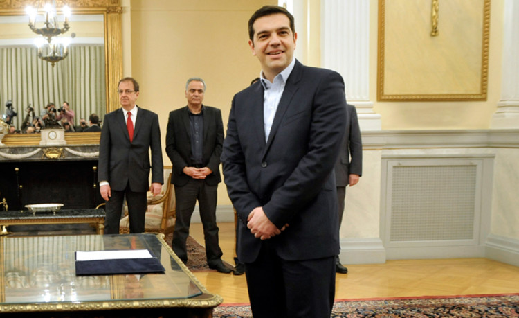 ΣΥΡΙΖΑ – ΑΝΕΛ σέρνουν το χορό των πιστωτών