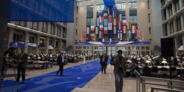 Ο ΣΥΡΙΖΑ προς… σοσιαλδημοκρατία