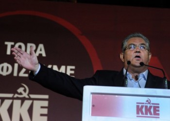 ΚΚΕ: Μια στο καρφί και μια στο πέταλο αλλά ποτέ στη ρήξη και ανατροπή