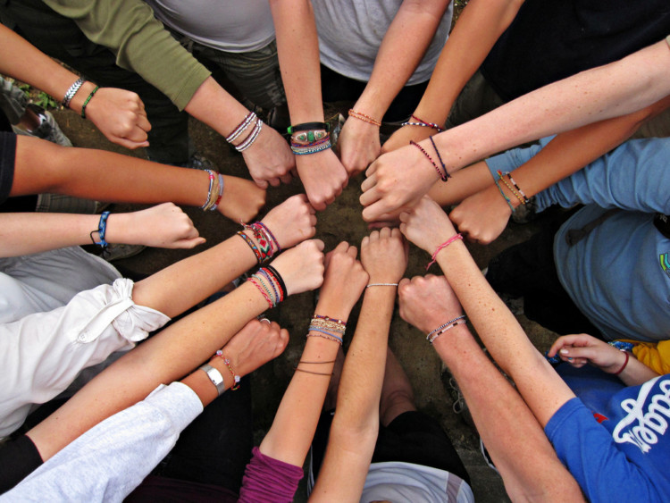 Η νεολαία δεν χωράει στο πλαίσιο τους