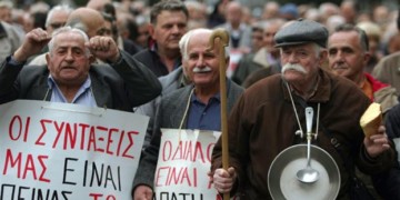 «Ατομικές» συντάξεις ένδειας, «σφαγή» όλων των γενεών