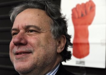 Η… αύξηση των εργατικών εισφορών «κόκκινη γραμμή» της κυβέρνησης στο αντιασφαλιστικό έκτρωμα