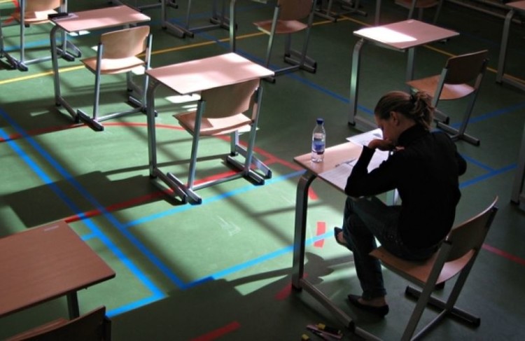 Εκπαίδευση, δουλειά, ζωή σε δόσεις