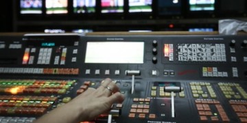 Νέες τηλεοπτικές άδειες – Κομμένες και ραμμένες στις ανάγκες του μνημονίου